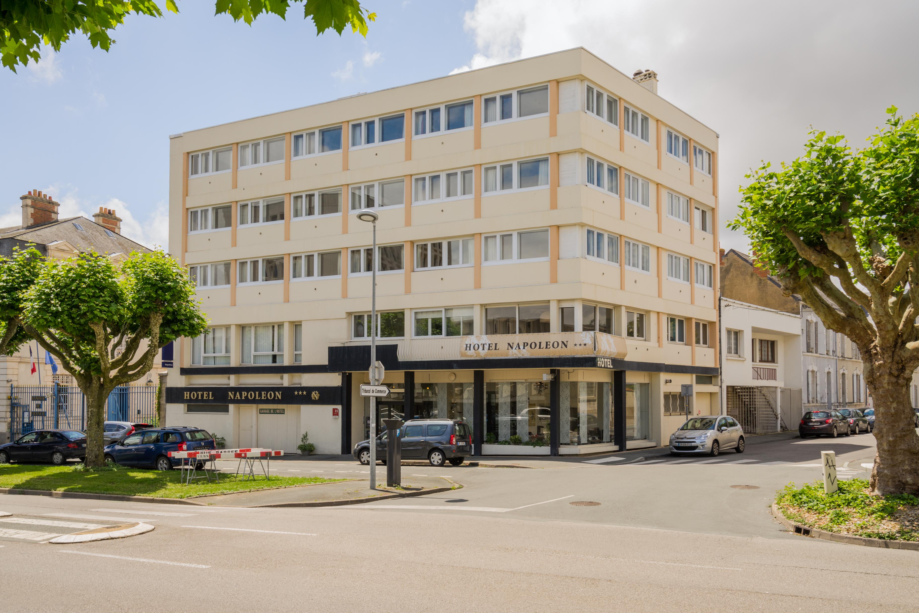 The Originals City, Hotel Napoleon, La Roche-Sur-Yon Exteriér fotografie